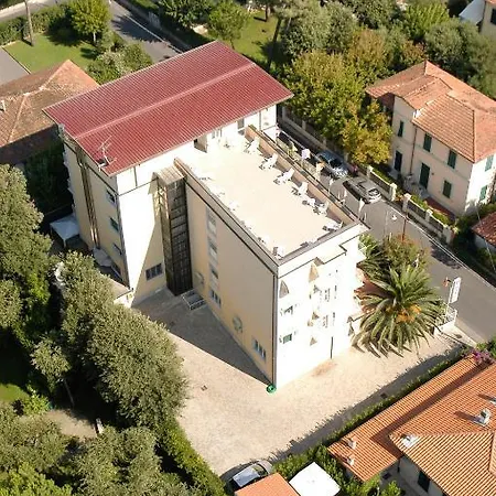 Riva 3*