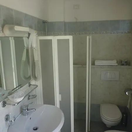 Riva Hotell 3*